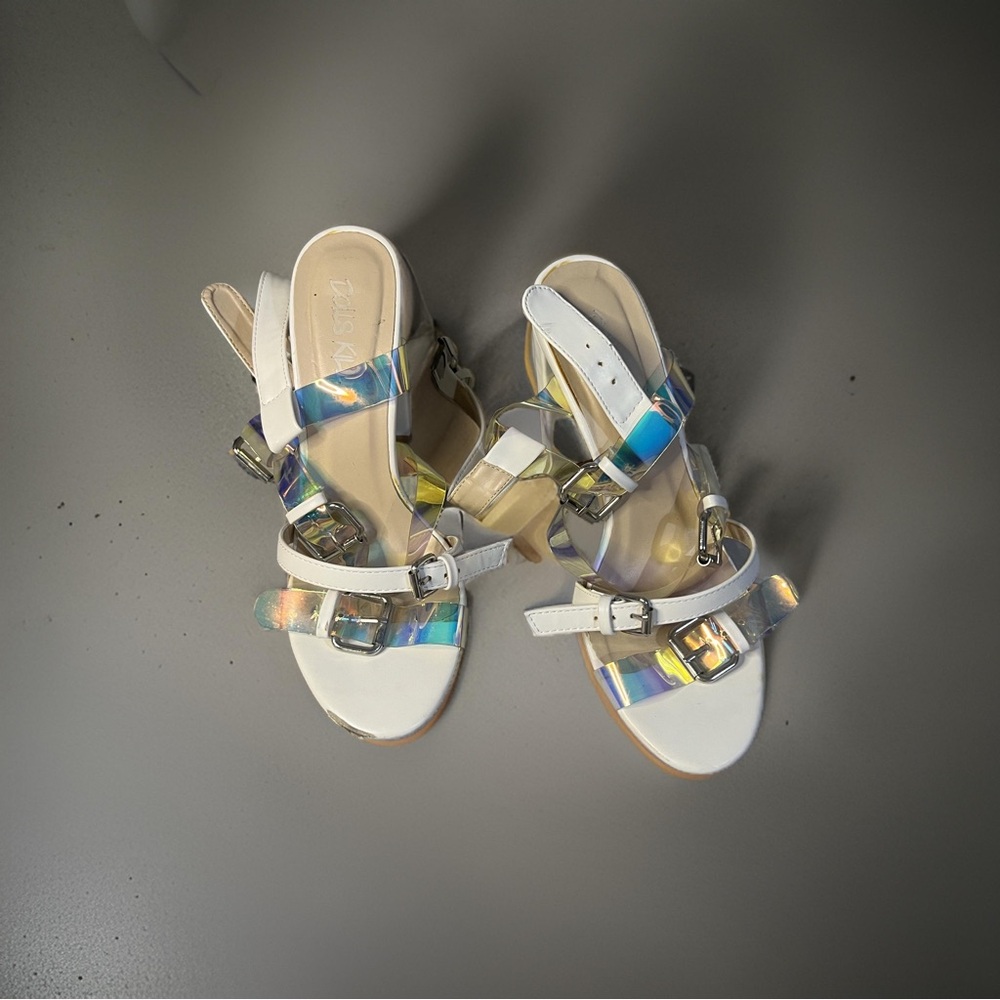 Size 8 white chunky holographic heel